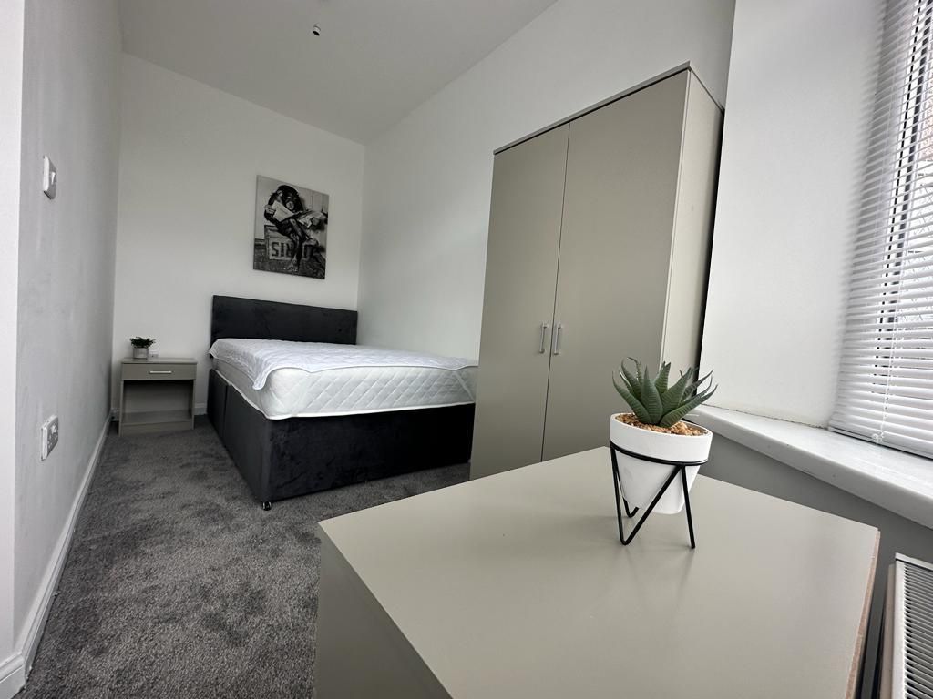 Property photo 1 of 6 7- 369.Jpg