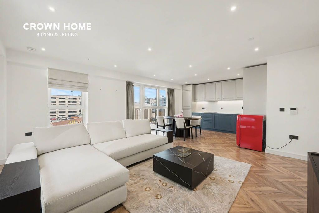 Property photo 1 of 16