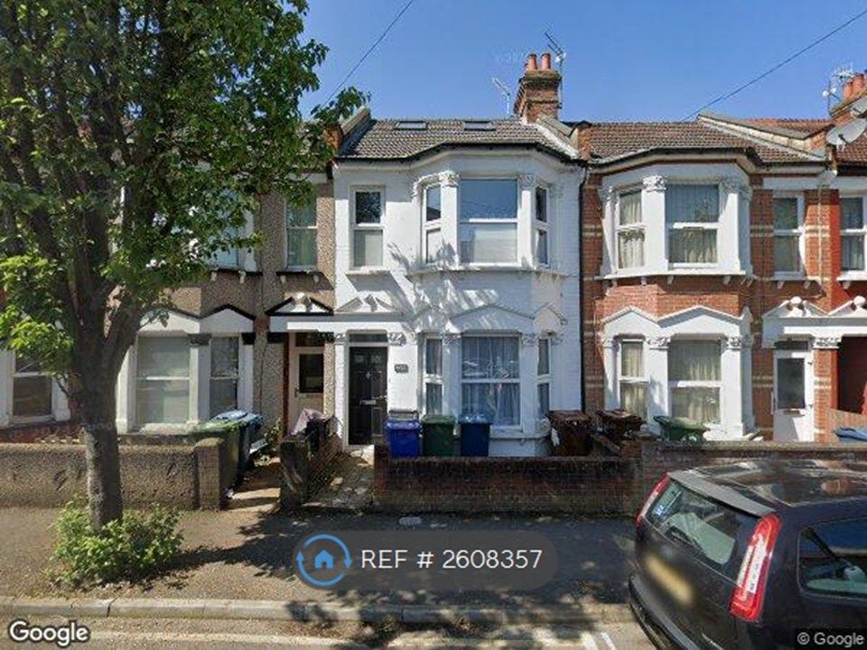 Property photo 1 of 8