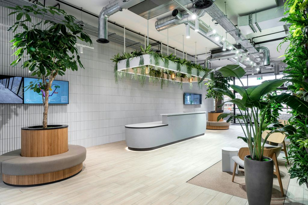 Property photo 2 of 11 Cab_Newbridgesq1.Jpg