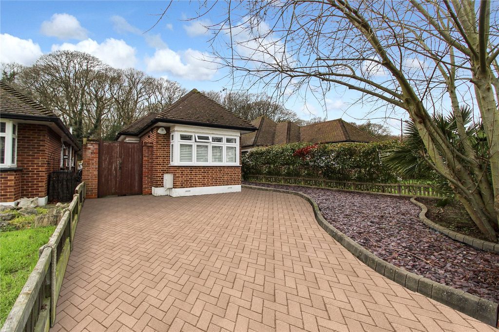 Property photo 1 of 11 Picture No. 22