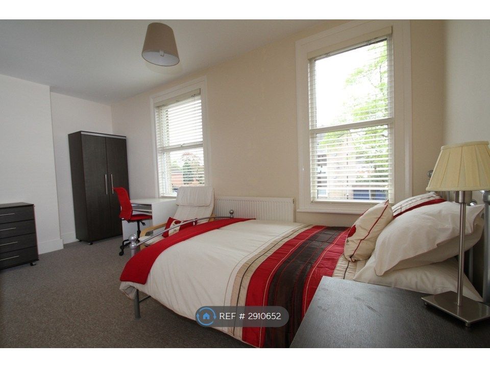 Property photo 1 of 4