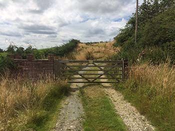 Property photo 2 of 9 Gate View
