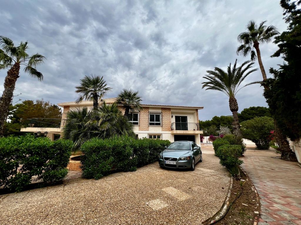 Property photo 1 of 27