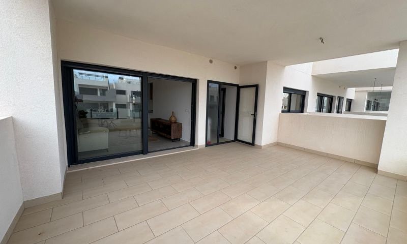 Property photo 3 of 36