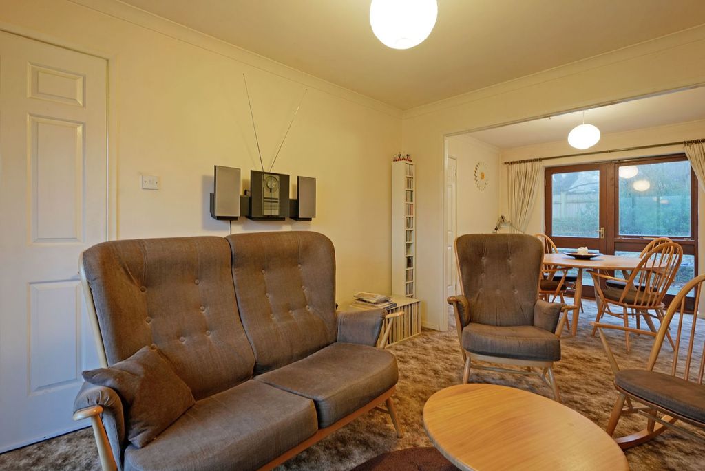 Property photo 3 of 23