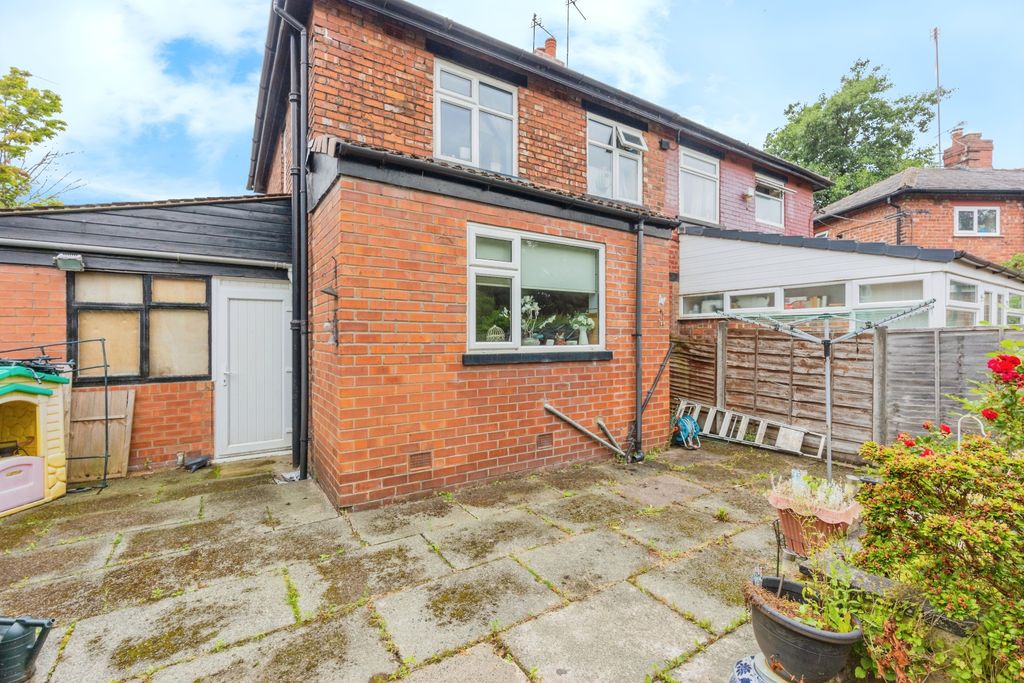 Property photo 3 of 15