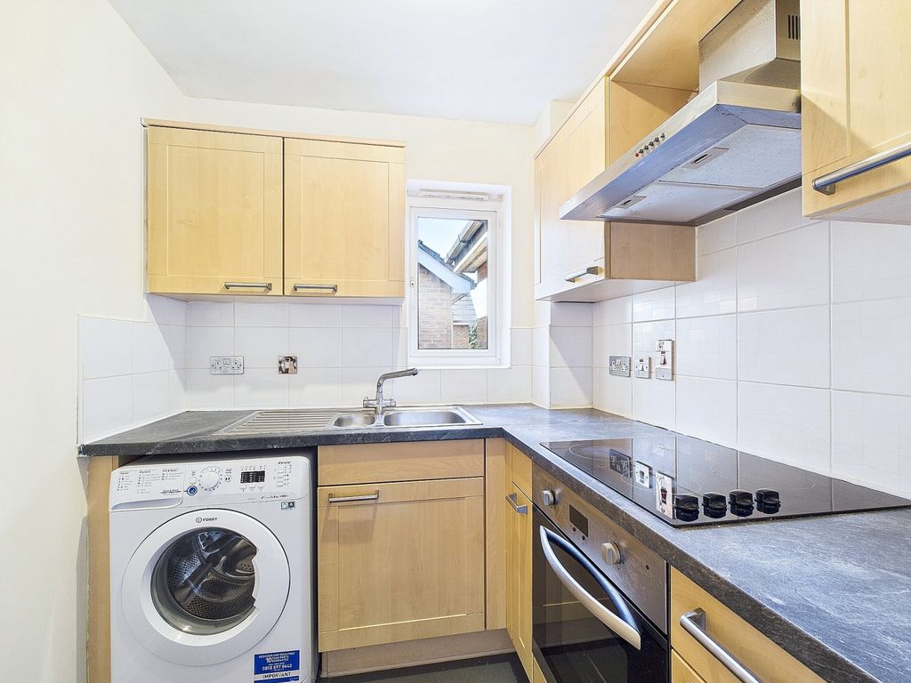 Property photo 3 of 6 Cam01909G0-Pr0307-Still002