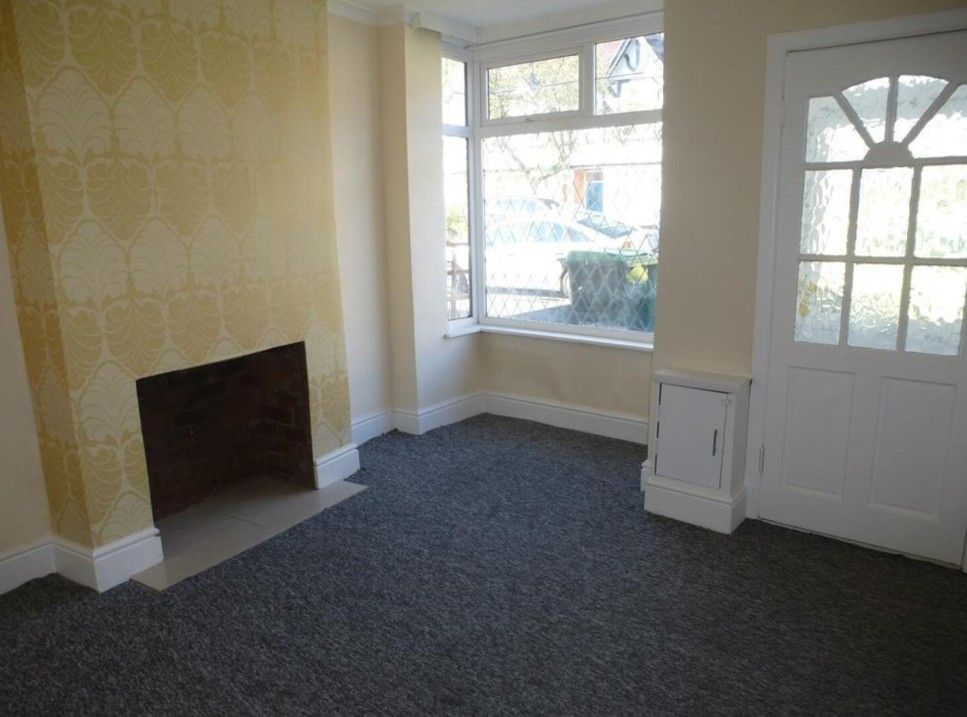 Property photo 2 of 7