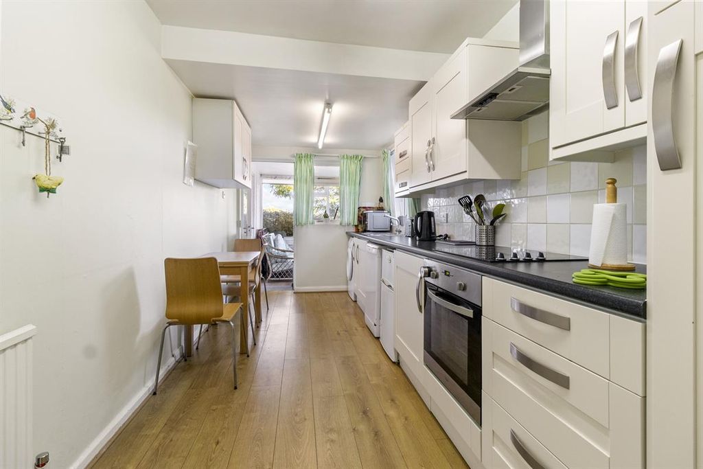 Property photo 3 of 14 Photo 19