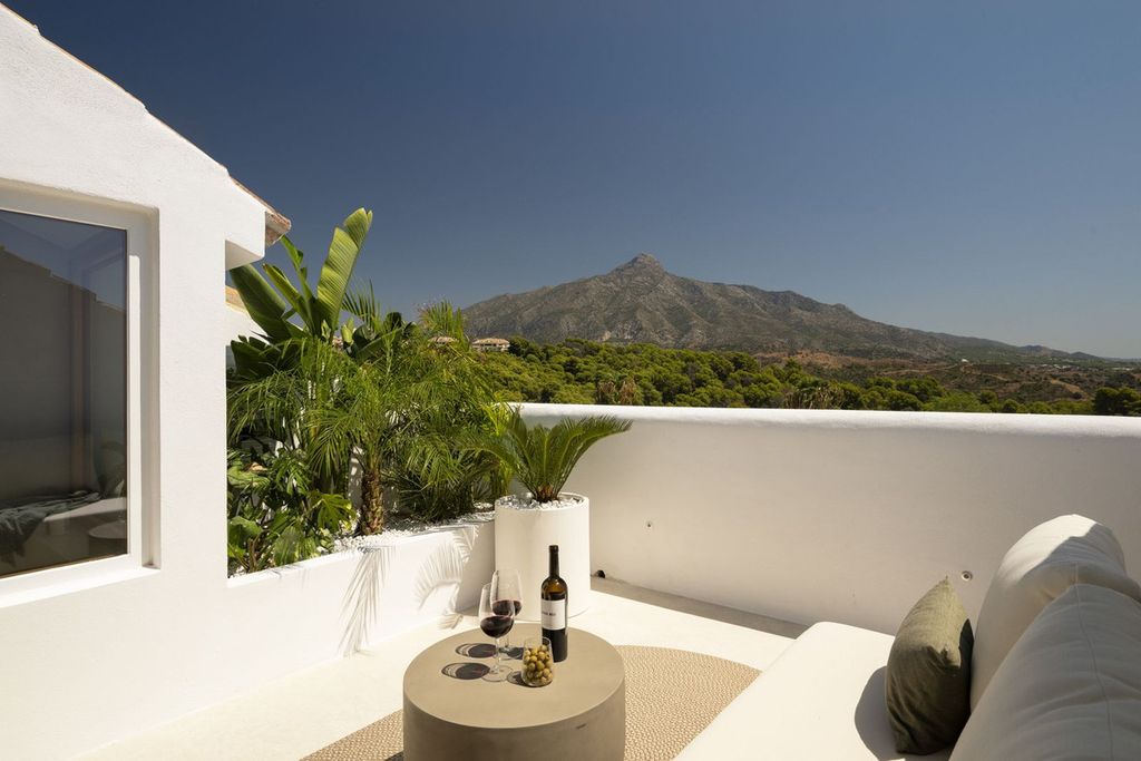 Property photo 1 of 47