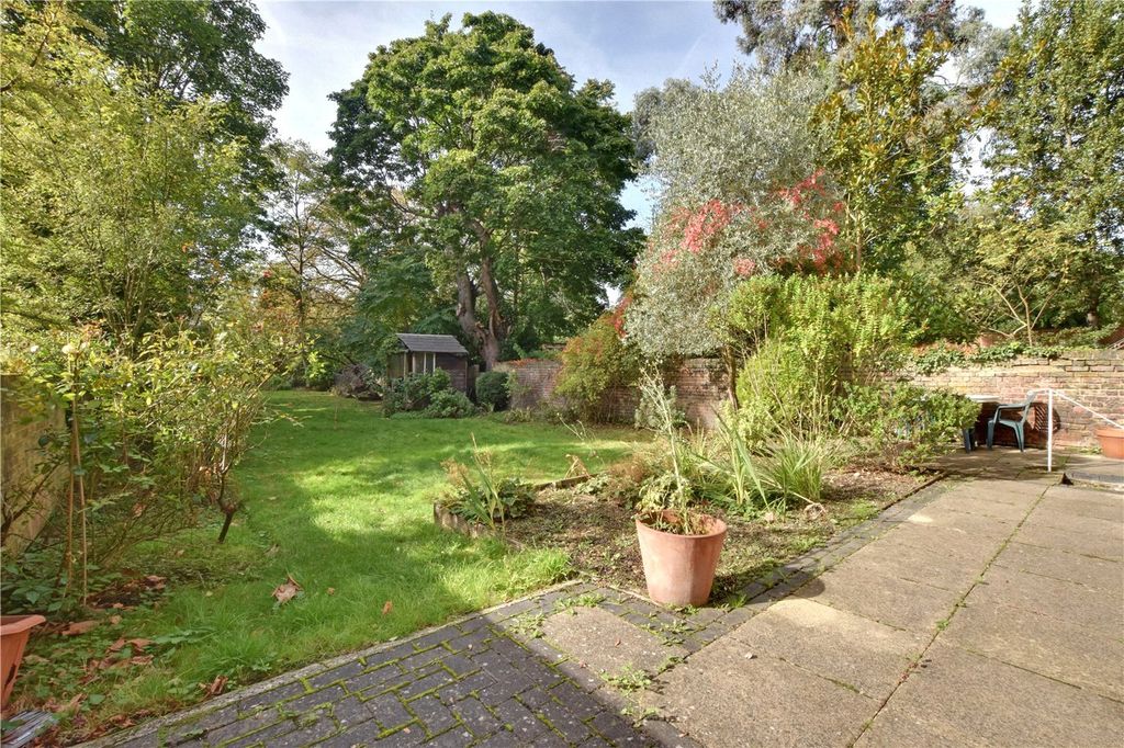 Property photo 3 of 14 Picture No. 14