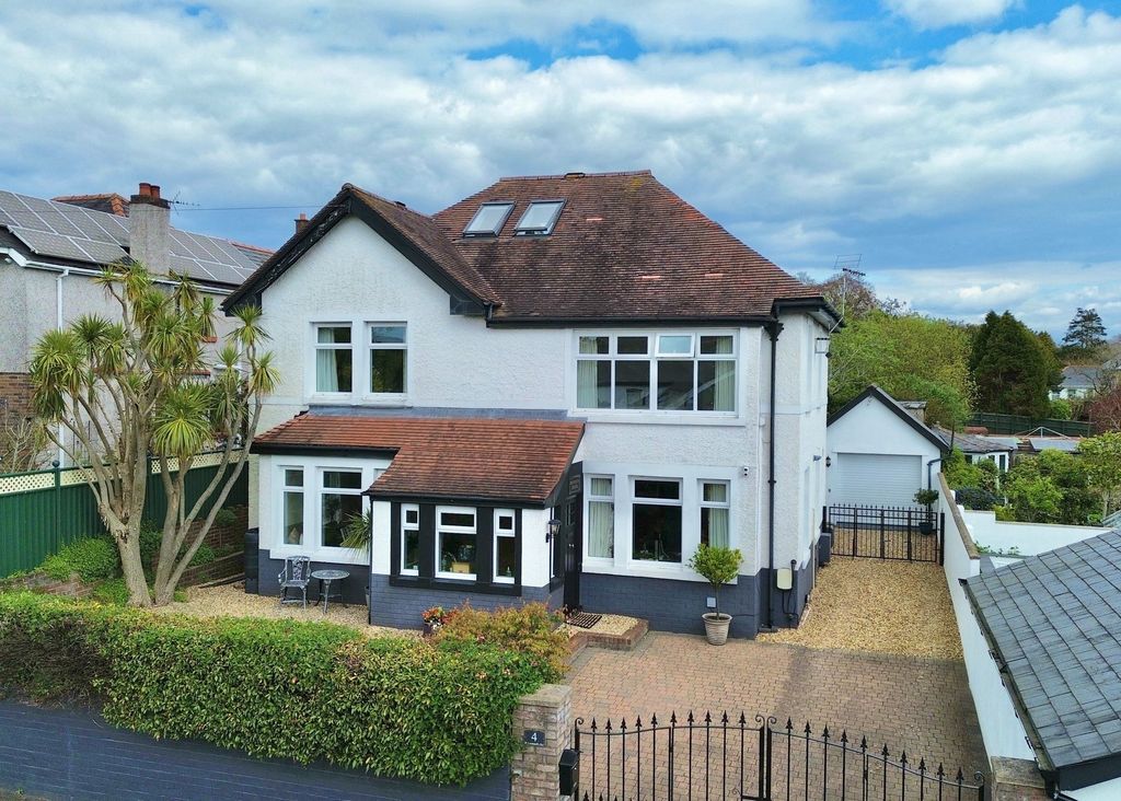 Property photo 1 of 36