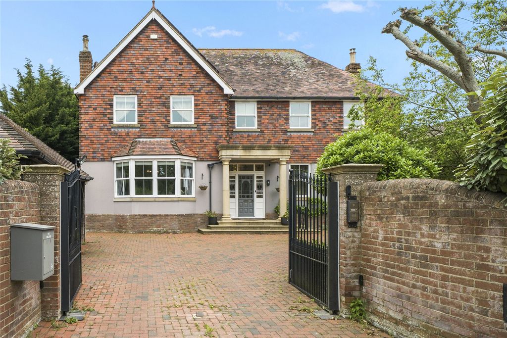 Property photo 1 of 35 Picture No. 39