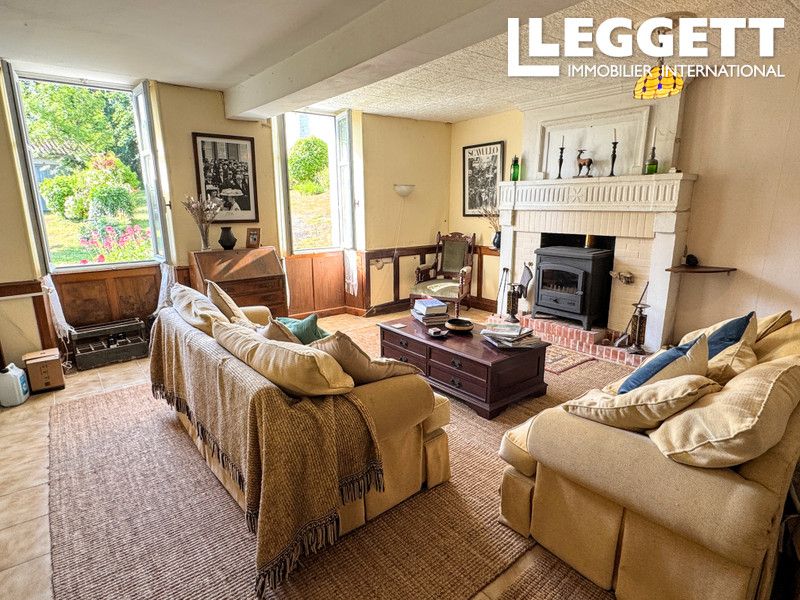 Property photo 3 of 10