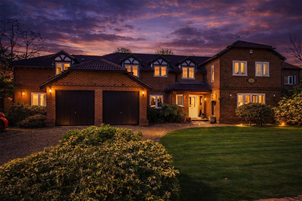 Property photo 1 of 38 Picture No. 44