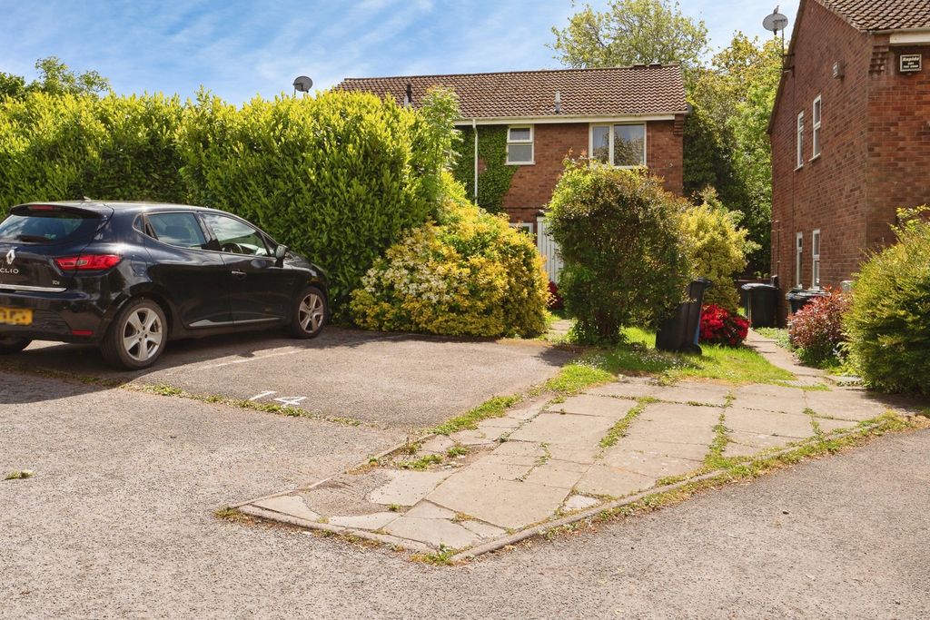 Property photo 2 of 20 Pbox-Img.Jpg
