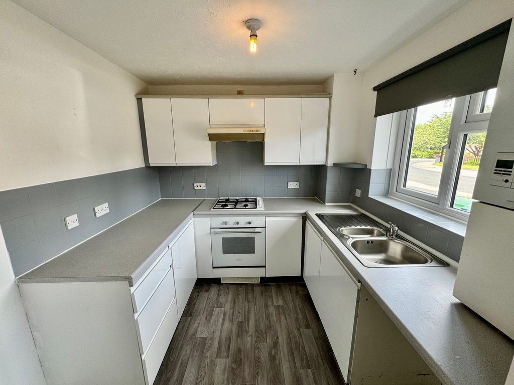 Property photo 3 of 14 Image