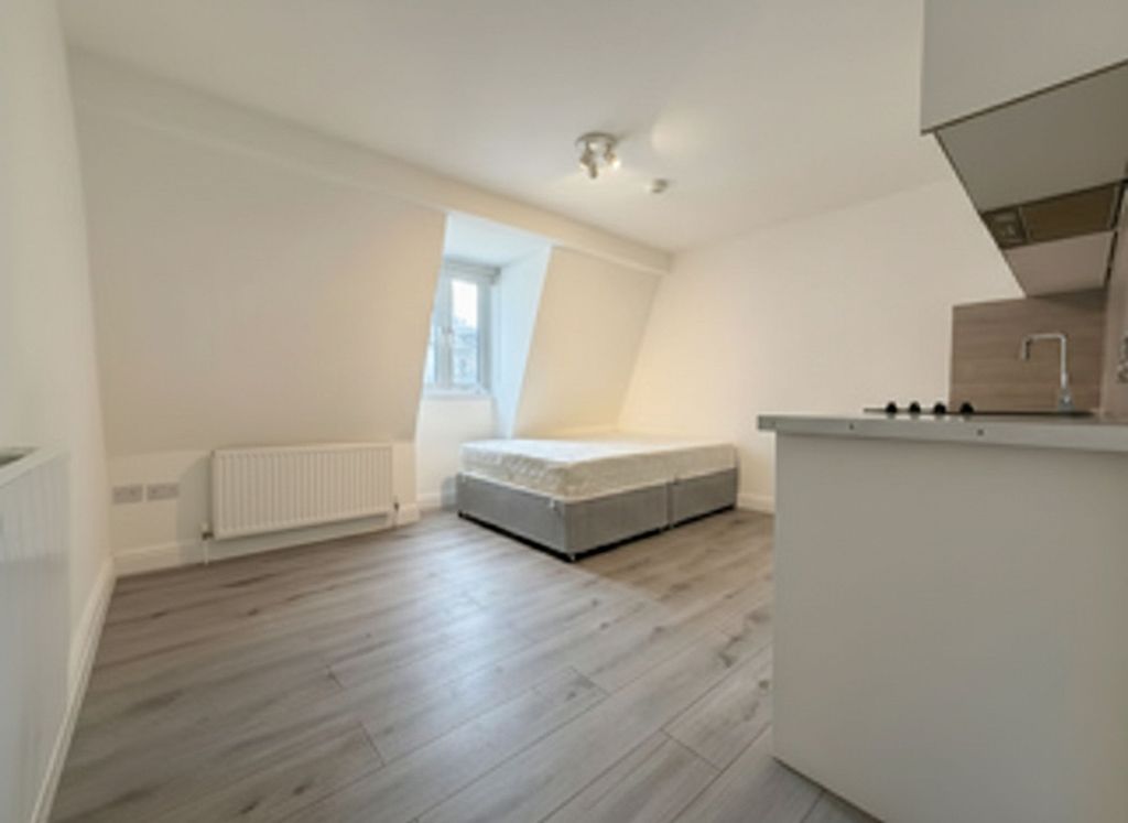 Property photo 3 of 3