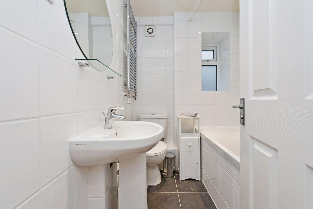 Property photo 3 of 5 J-Ou90Wtohiux9Oa3Cgzfes9Pos.Jpg