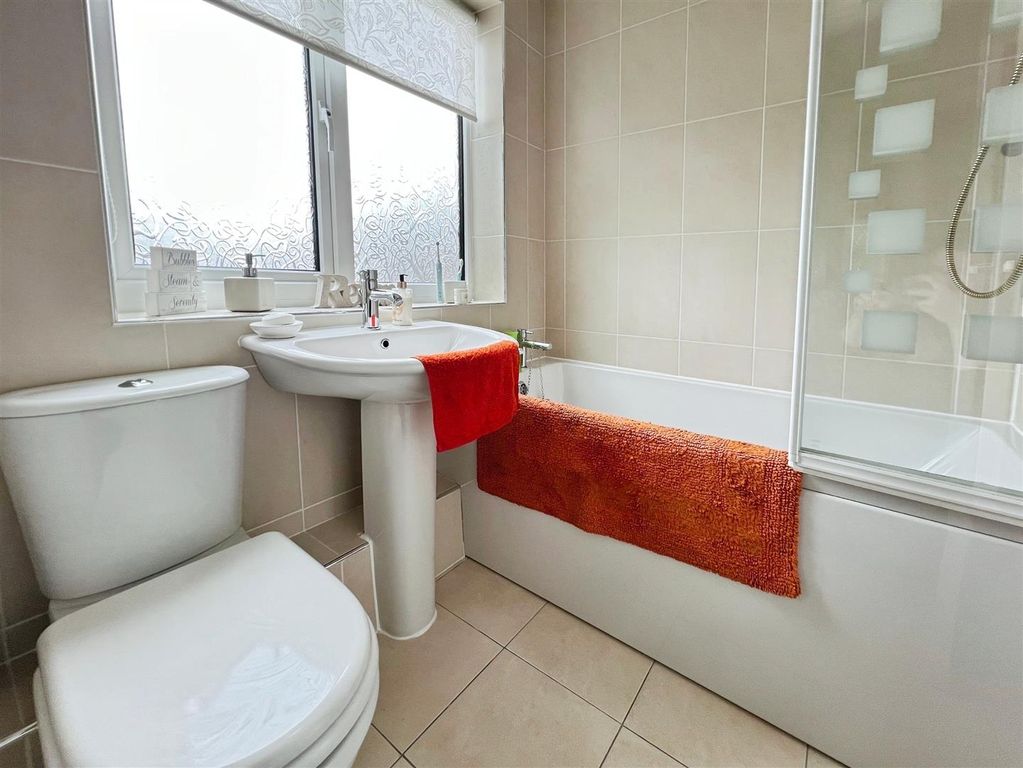 Additional image 14 of 1 bed flat for saleFairburn Gardens, Bradford BD2