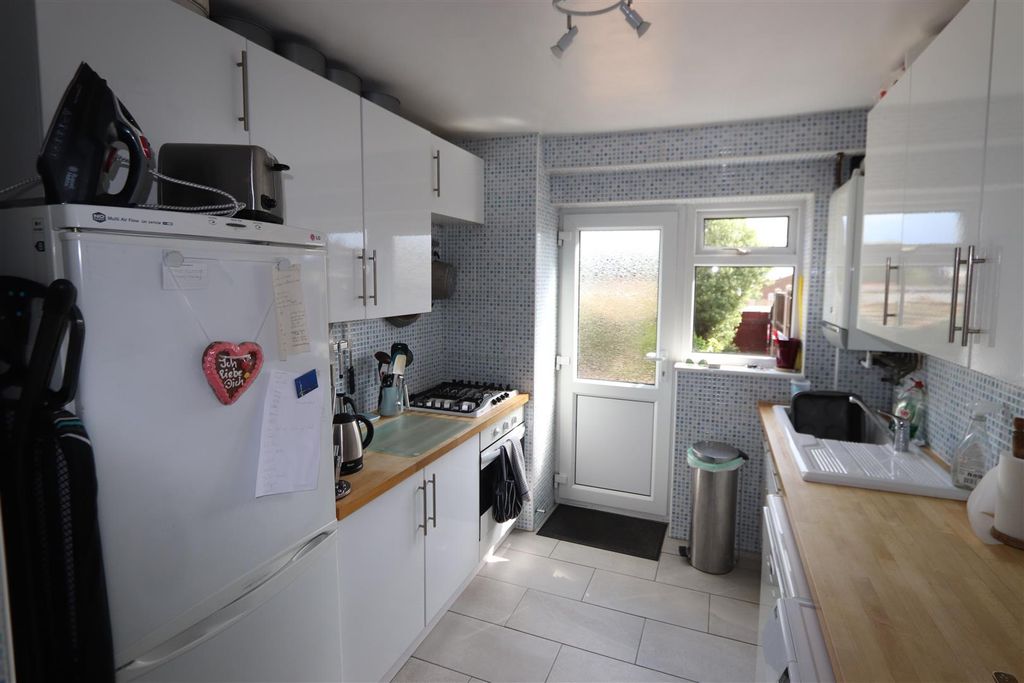Property photo 2 of 13 Img_1734.Jpg