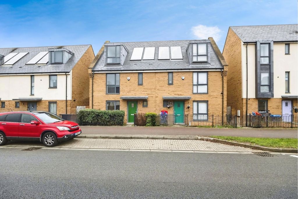 Property photo 1 of 20