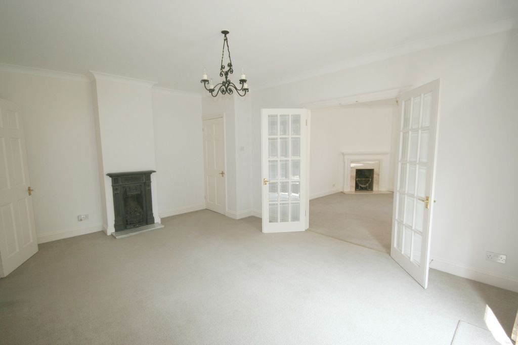 Property photo 2 of 13 Dining