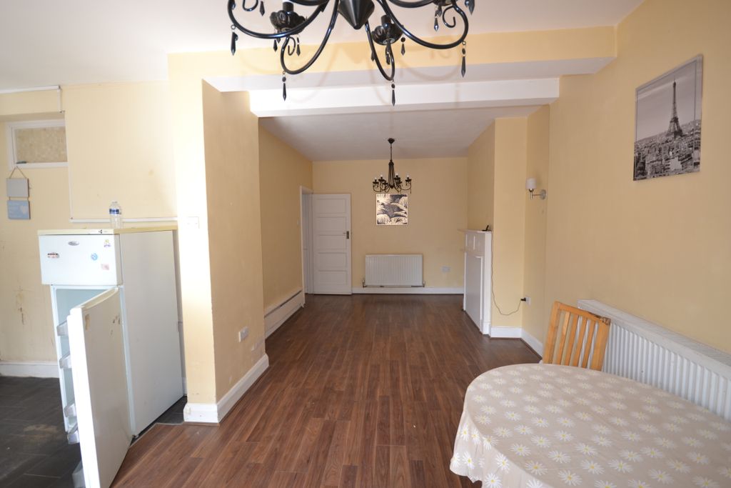 Property photo 3 of 12 Dsc_0691