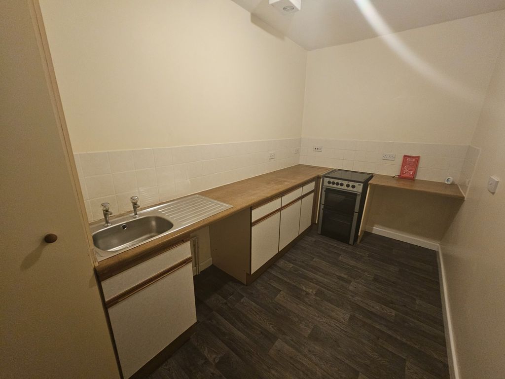 Property photo 3 of 4