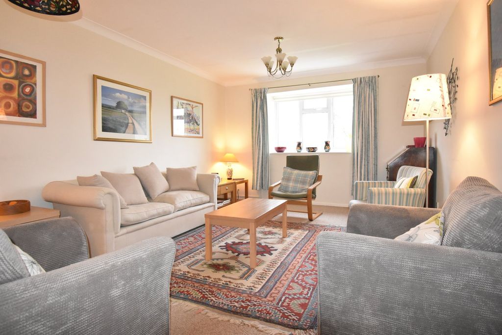 Property photo 3 of 14