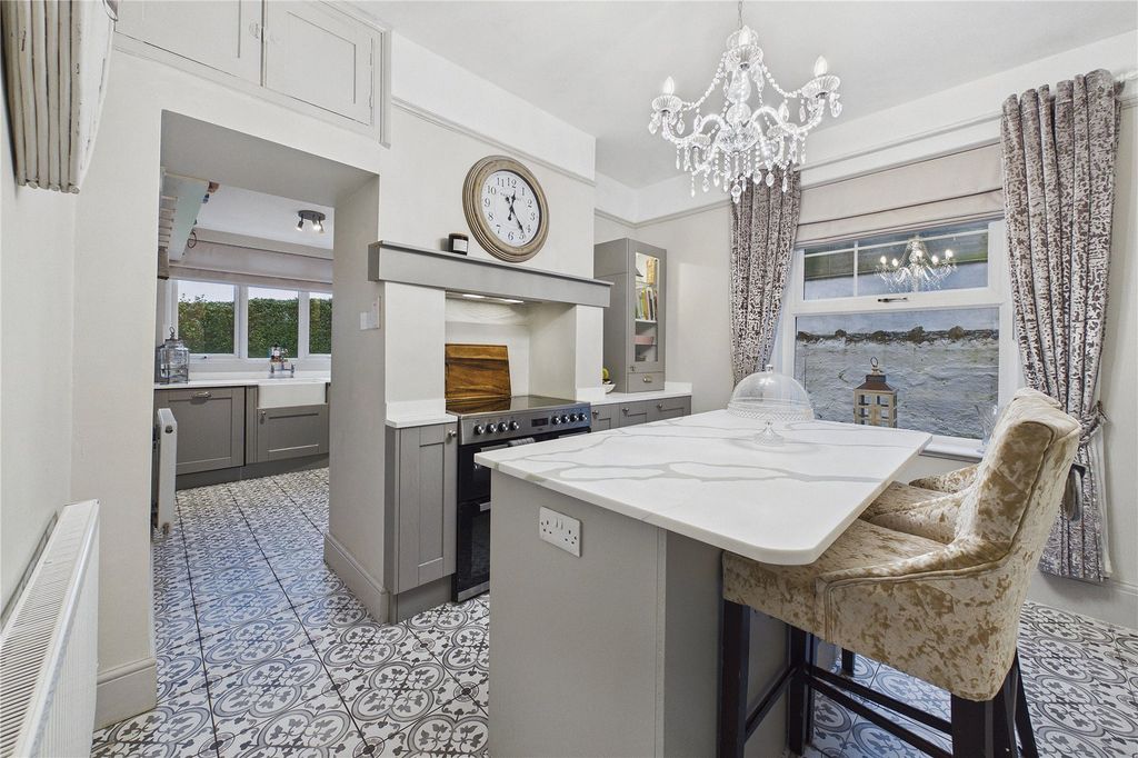 Property photo 3 of 20 Picture No. 38