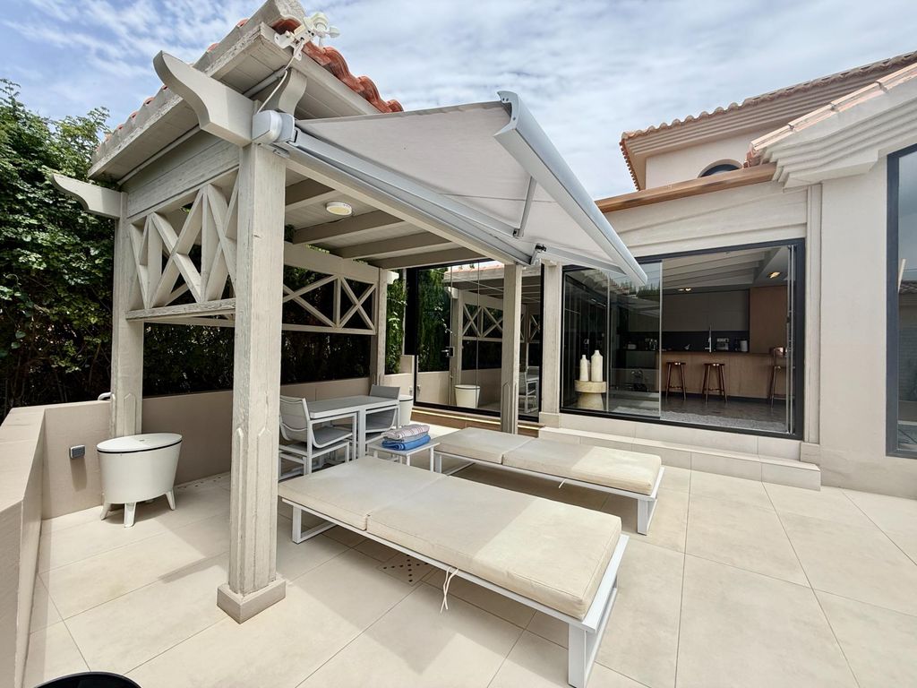 Property photo 1 of 38