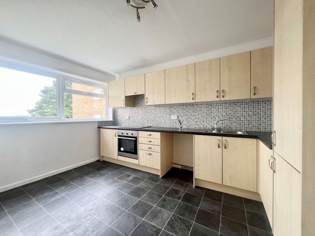 Property photo 2 of 5 Image