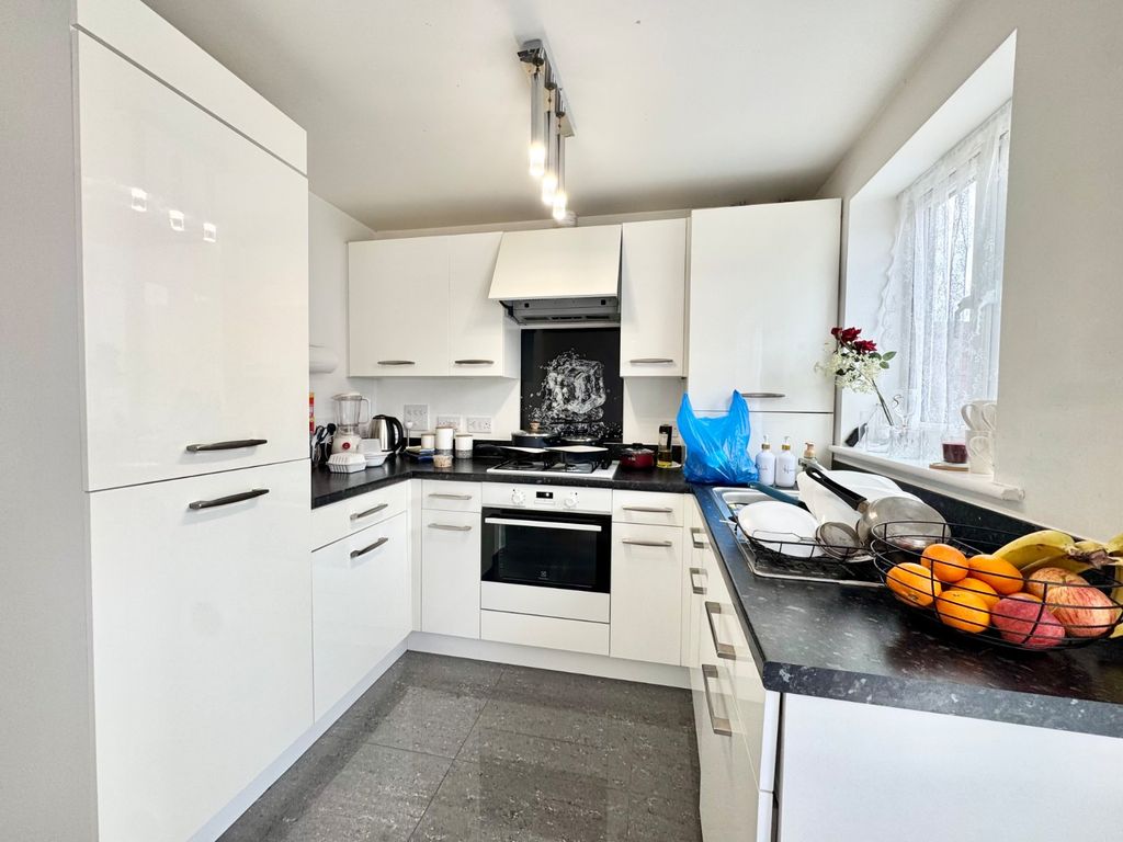 Property photo 2 of 9 Picture 2