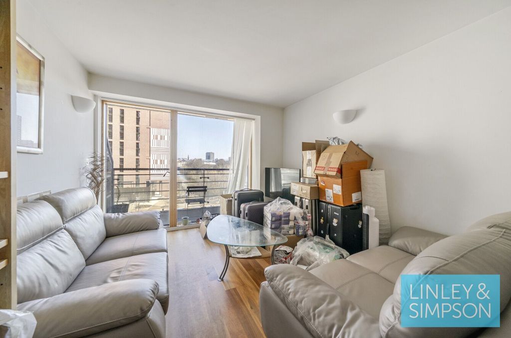 Property photo 3 of 10 Picture No. 04