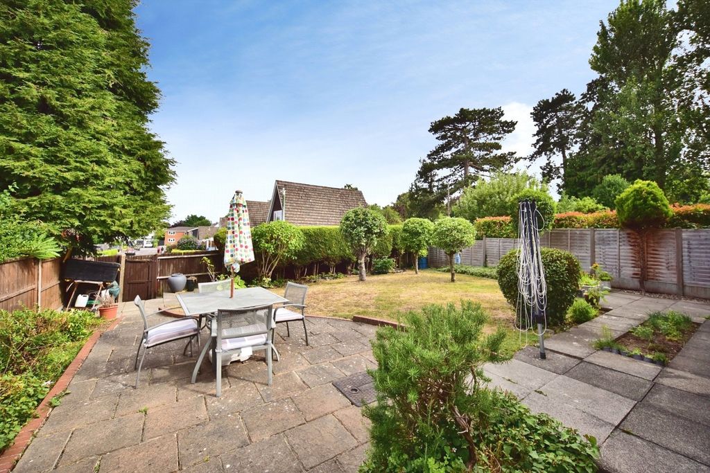 Property photo 3 of 18 Pbox-Img.Jpg