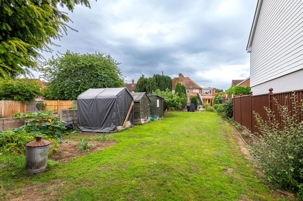 Property photo 3 of 23