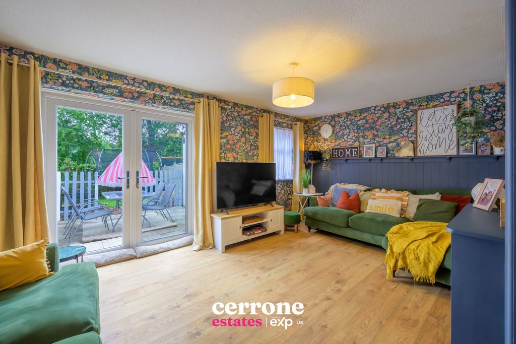 Property photo 2 of 16