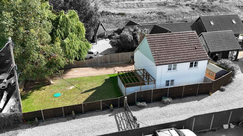 Property photo 1 of 31