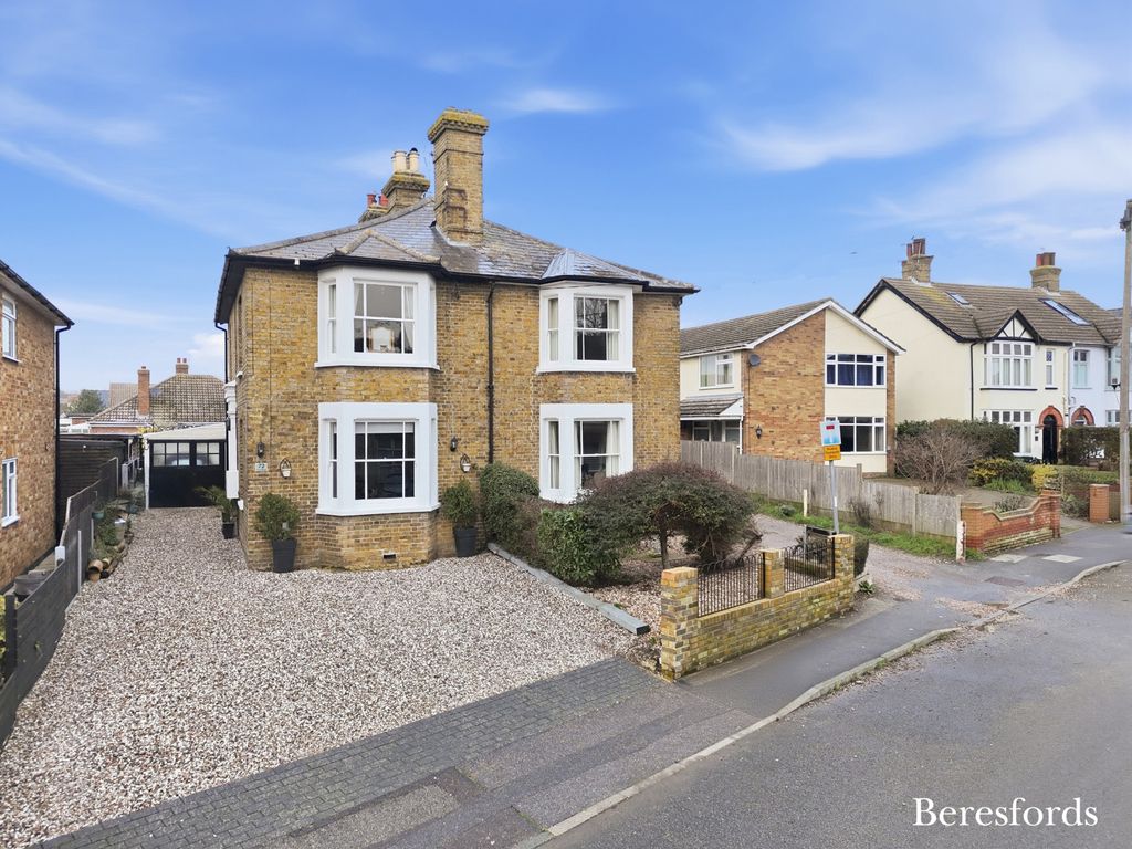 Property photo 1 of 27 Front