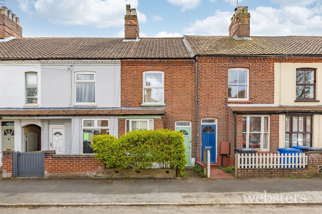 Property photo 1 of 15