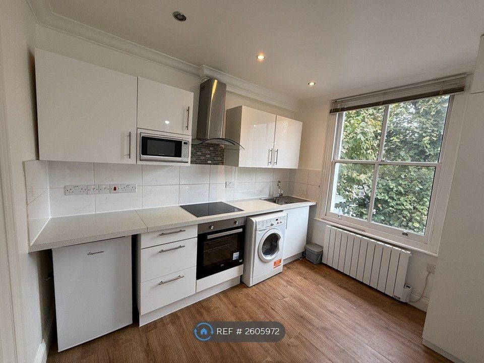 Property photo 3 of 5