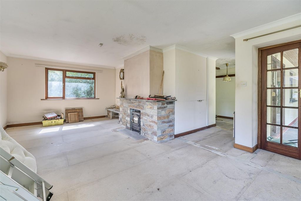 Property photo 3 of 26 1343308-18-68Af00cc09Abe.Jpg