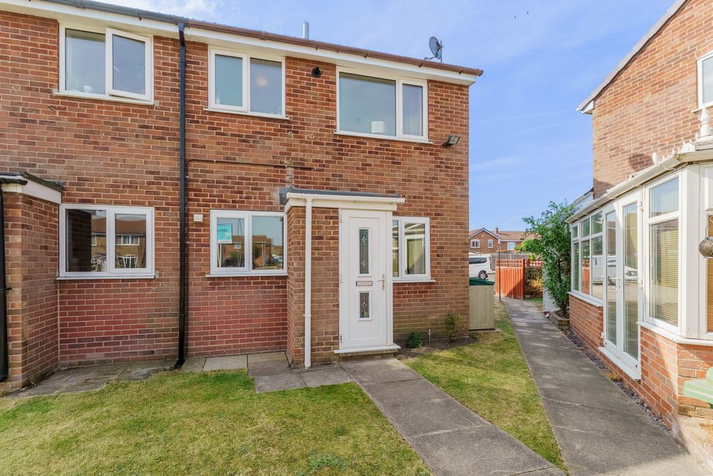 Property photo 1 of 15