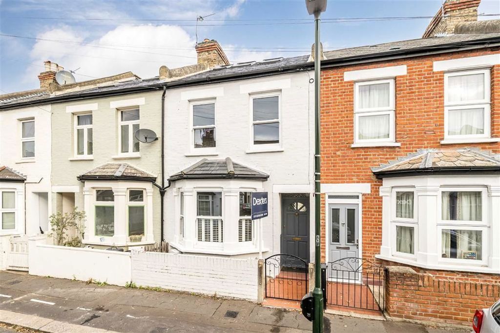 Property photo 1 of 6