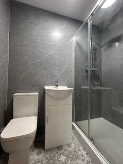 Property photo 2 of 7 Gallery