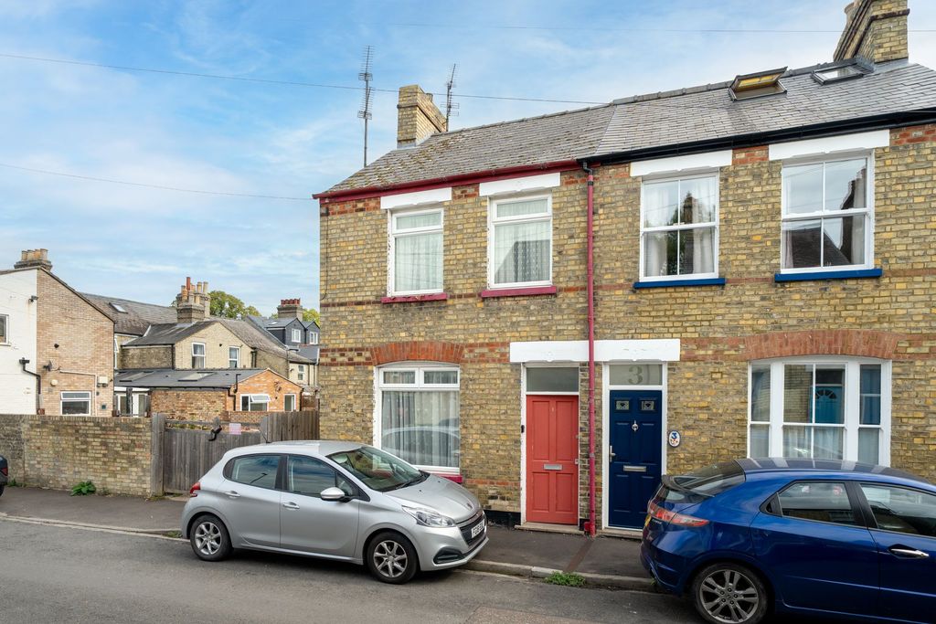 Property photo 1 of 16