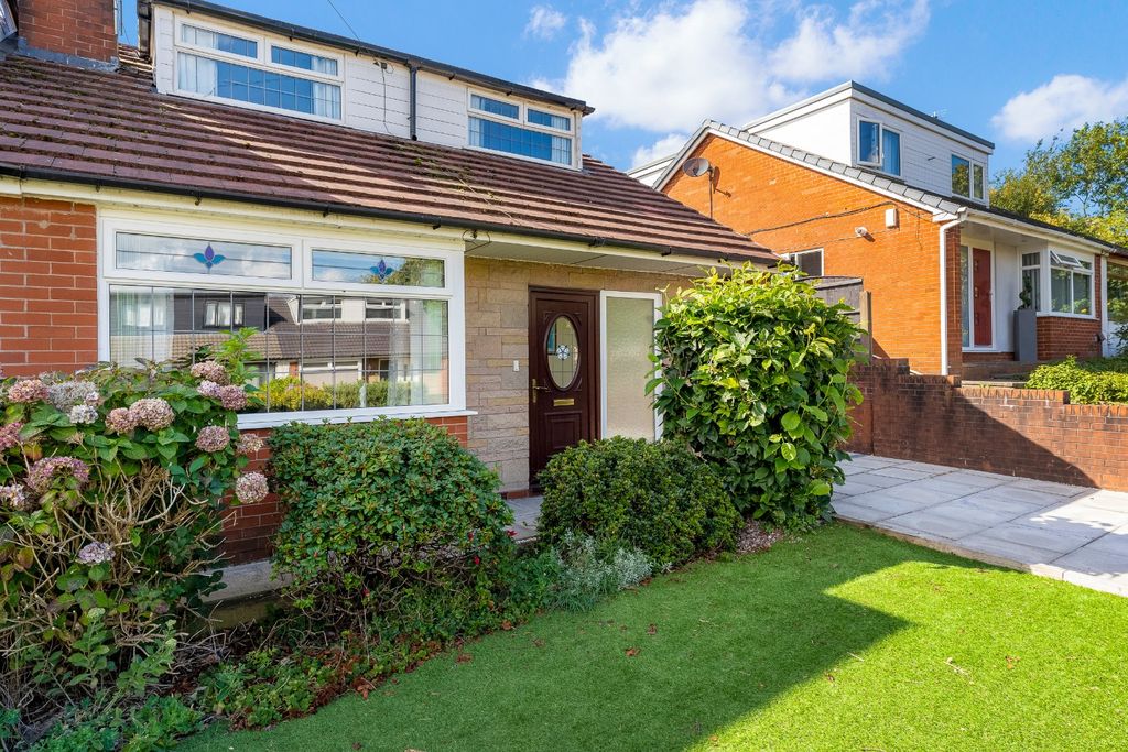 Property photo 2 of 21 4471484