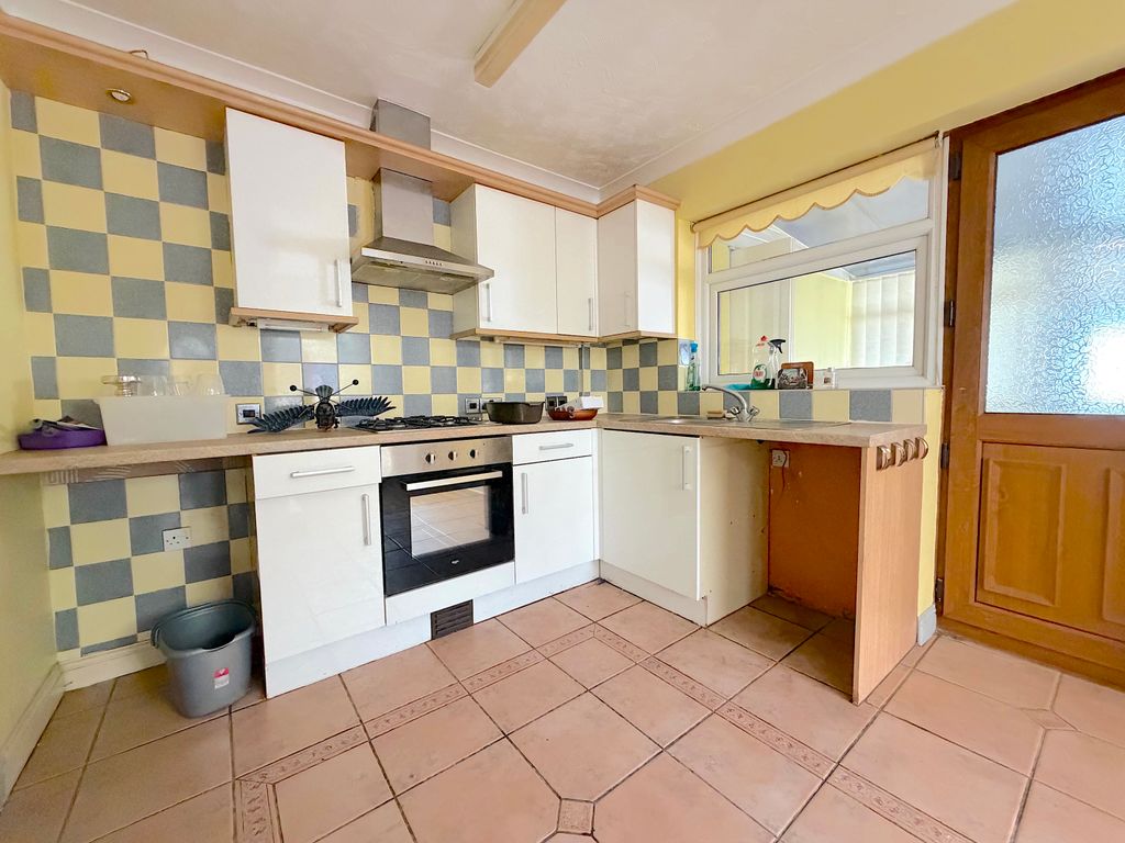 Property photo 3 of 15